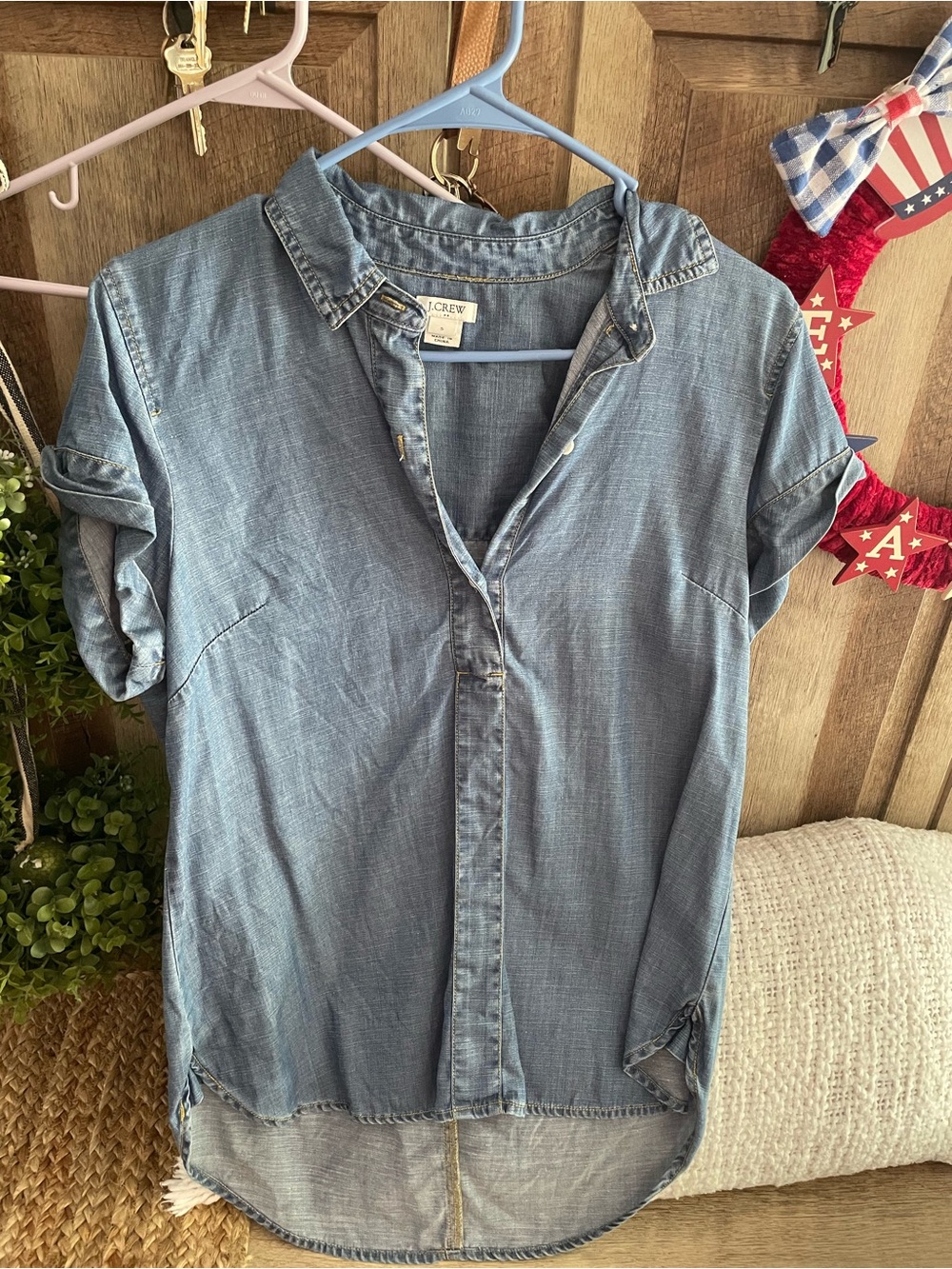 J Crew Jean shirt S❤️❤️❤️